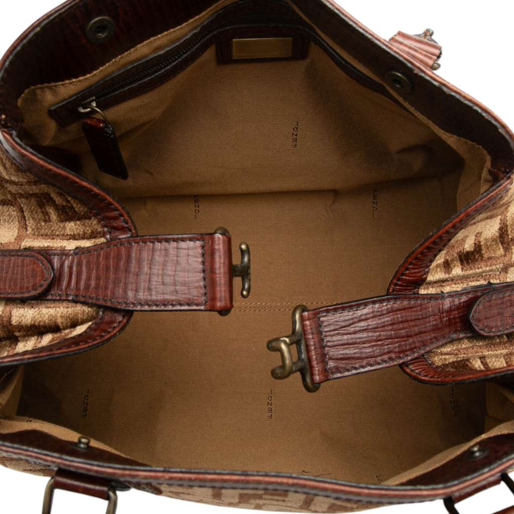 Fendi Zucca Canvas Etniko Tote Brown Canvas Good condition - Model View