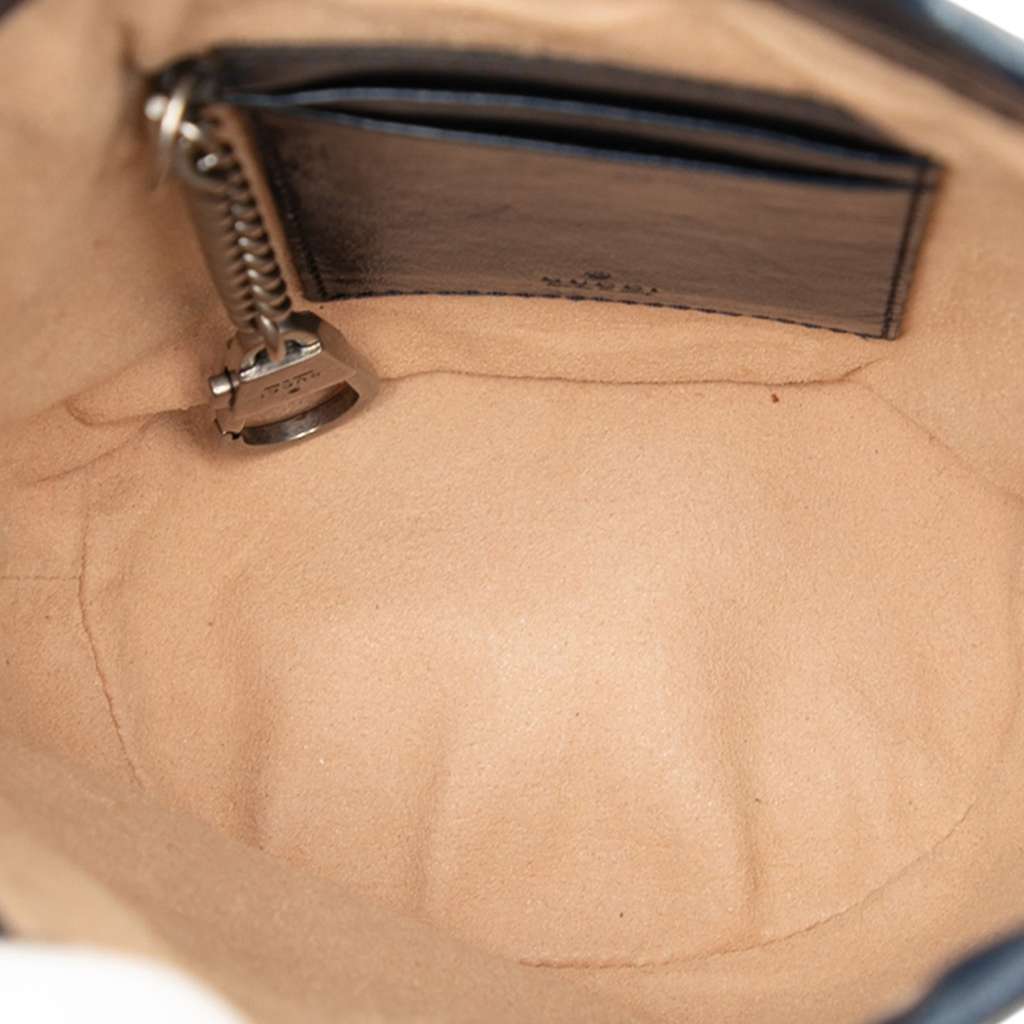 Gucci Mini GG Marmont Matelasse Diagonal Leather Torchon Bucket Bag Blue Leather Good condition - Model View