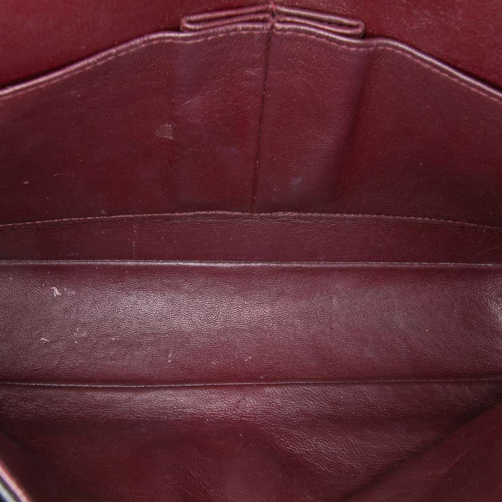 Chanel Medium Classic Lambskin Double Flap Black Leather Good condition - Model View