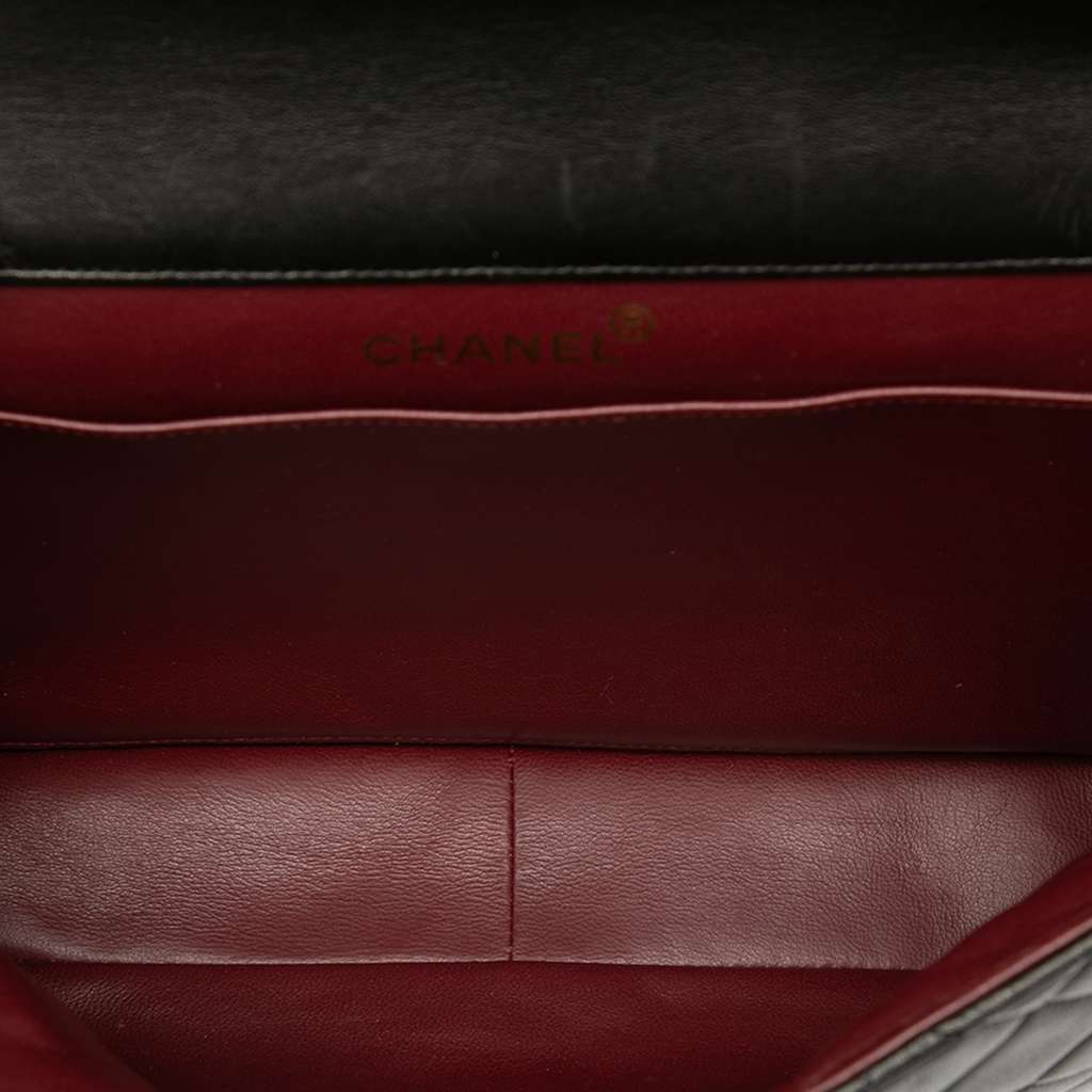 Chanel Jumbo Quilted Lambskin Double Sided Flap Black Leather Good condition - Model View