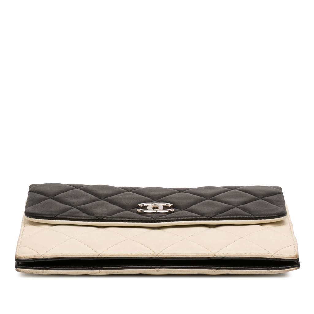 Chanel CC Bicolor Quilted Lambskin Double Sided Wallet on Chain White Leather Good condition - Inside View