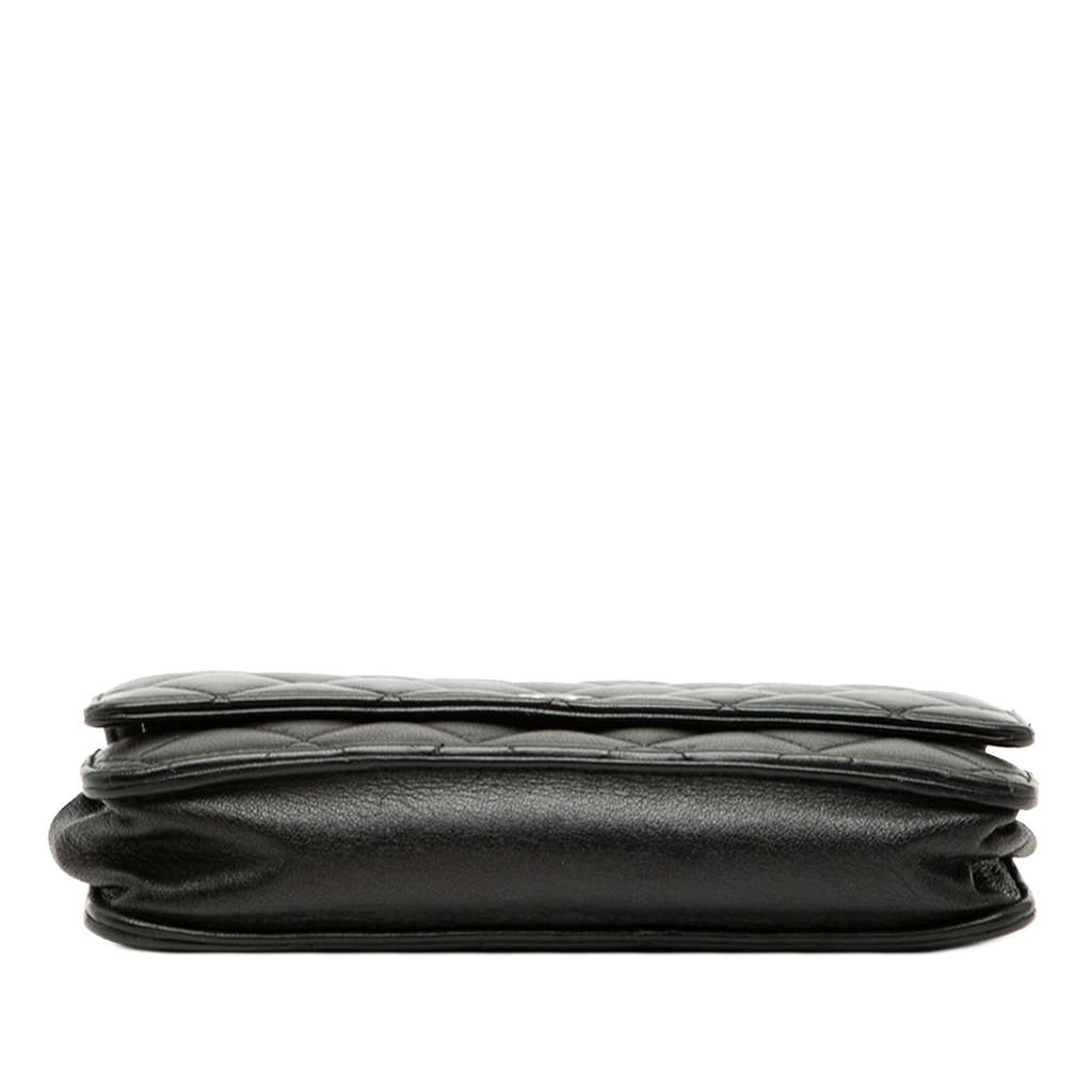 Chanel CC Quilted Lambskin Wallet On Chain Black Leather Good condition - Inside View