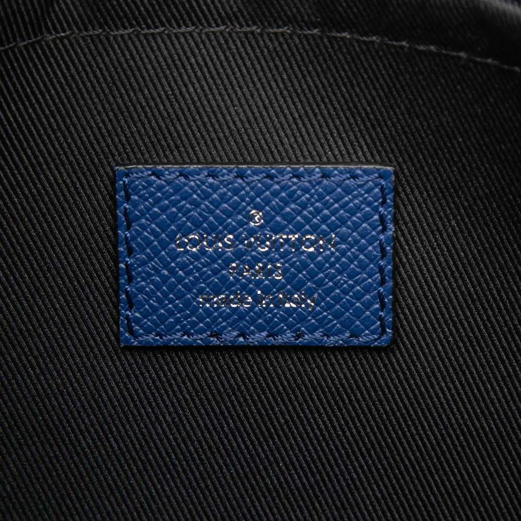 Louis Vuitton Monogram Taigarama Outdoor Messenger Blue Leather Very good - Box View