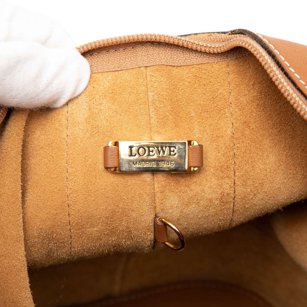 Loewe Leather Anton Triangle Backpack Brown Leather Good condition - Box View