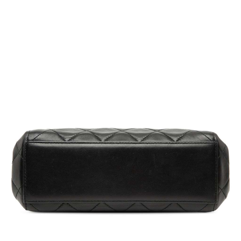 Chanel CC Quilted Lambskin Shoulder Bag Black Leather Good condition - Inside View