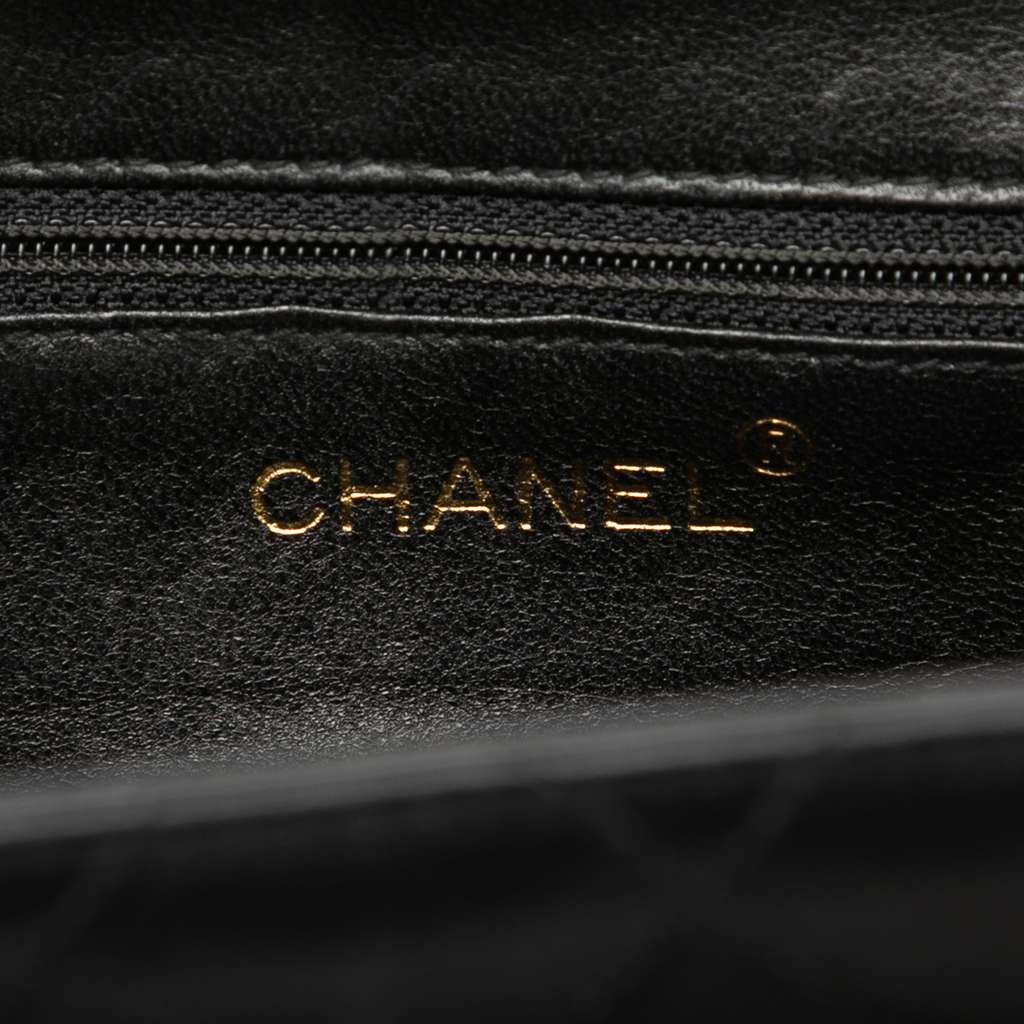 Chanel CC Quilted Lambskin Shoulder Bag Black Leather Good condition - Box View