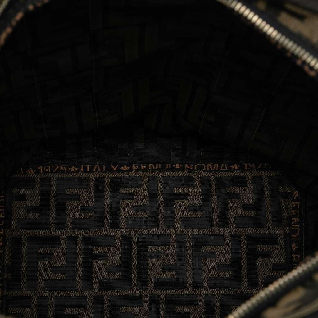 Fendi Zucca Canvas Roma 1925 Shopping Tote Brown Canvas Good condition - Model View
