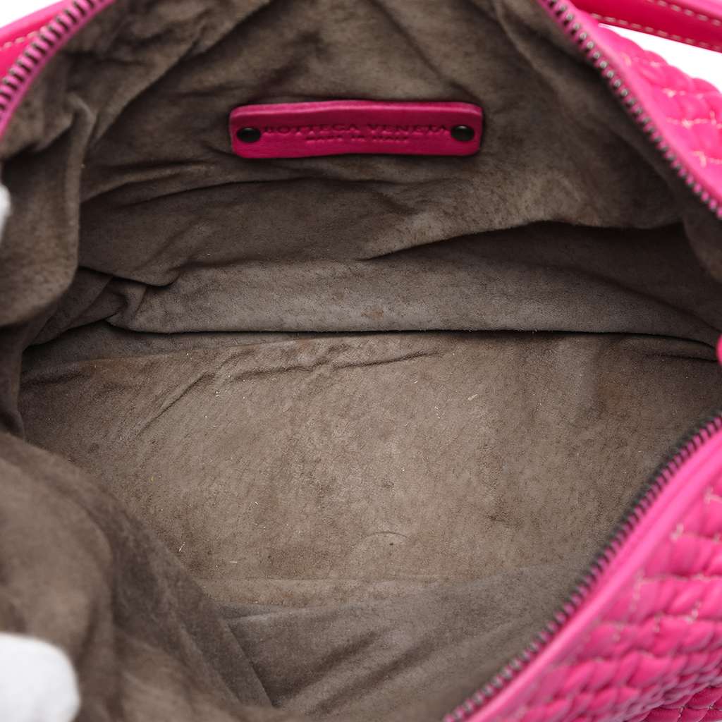 Bottega Veneta Quilted Nappa Bubble Shoulder Bag Pink Leather Good condition - Model View