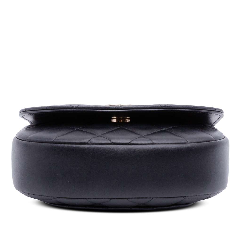 Chanel CC Quilted Lambskin Half Moon Top Handle Flap Black Leather Good condition - Inside View