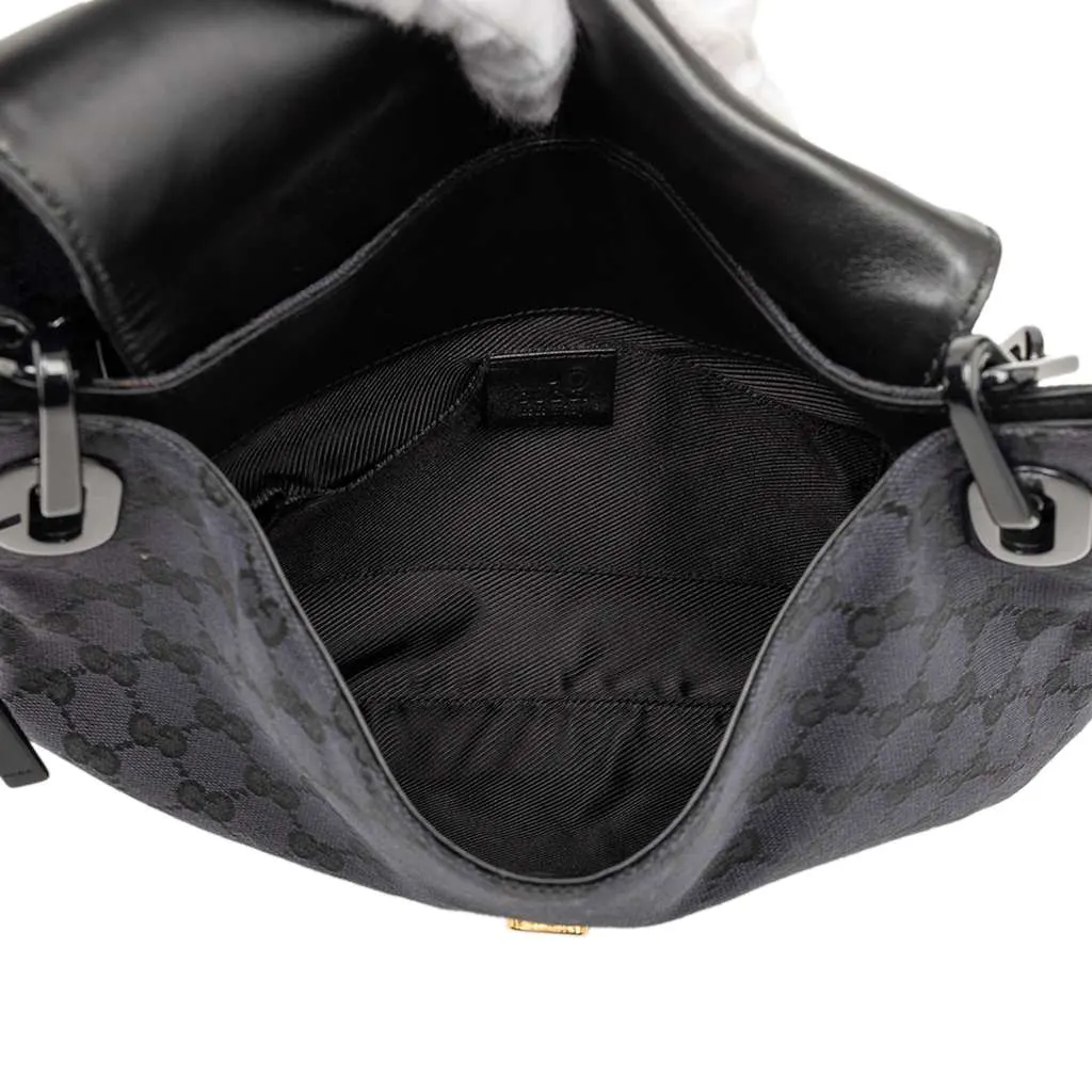 Gucci GG Canvas Resin Chain Flap Shoulder Bag Black Canvas Very good - Model View