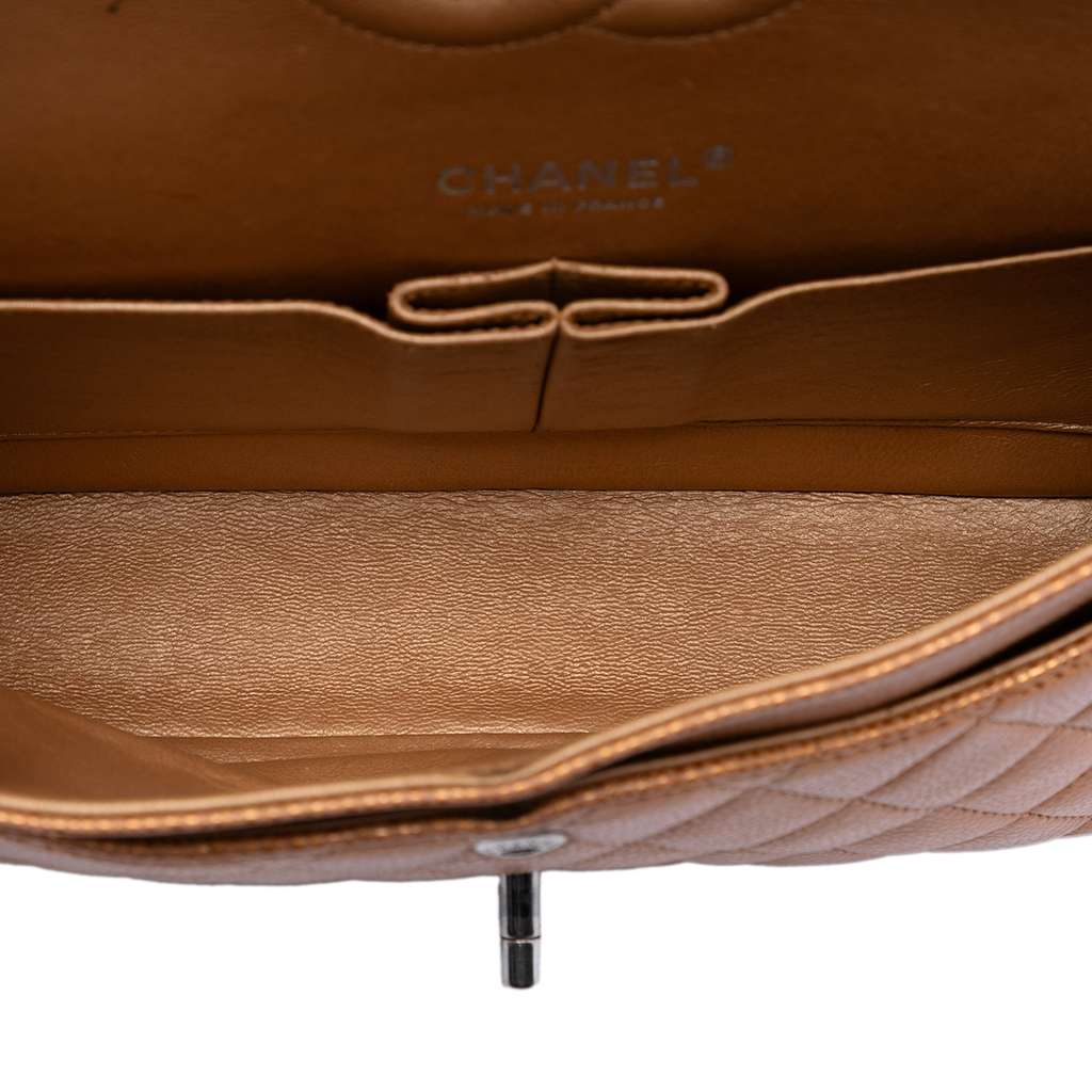 Chanel Medium Classic Metallic Caviar Double Flap Brown Leather Good condition - Model View