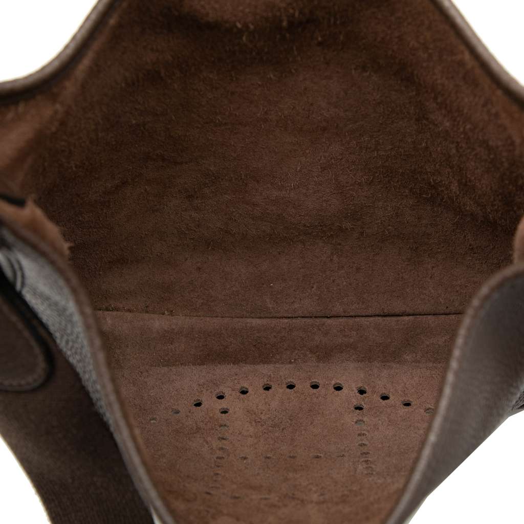 Hermès Clemence Evelyne III PM Brown Leather Good condition - Model View