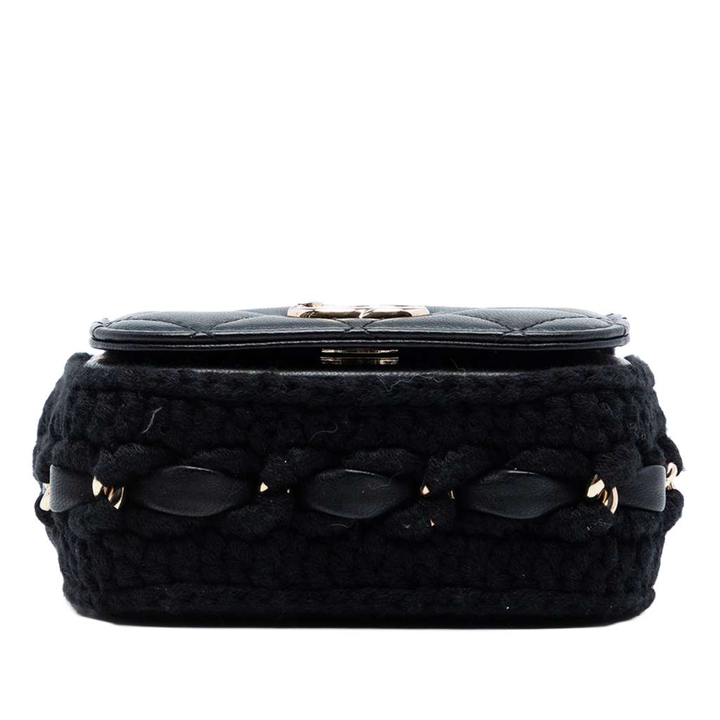 Chanel Mini CC Quilted Lambskin Crochet Flap Black Leather Good condition - Inside View