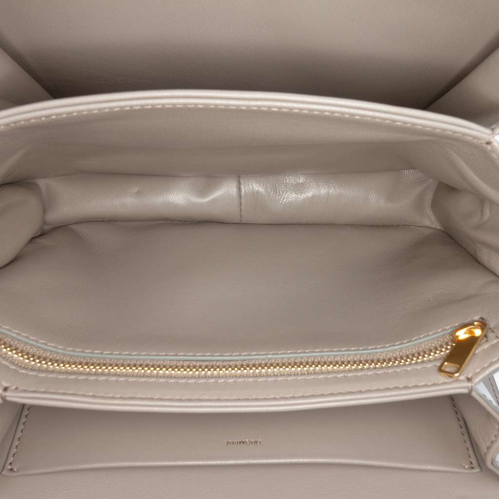 Celine Classique Shiny Calfskin Triomphe Crossbody Brown Leather Good condition - Model View