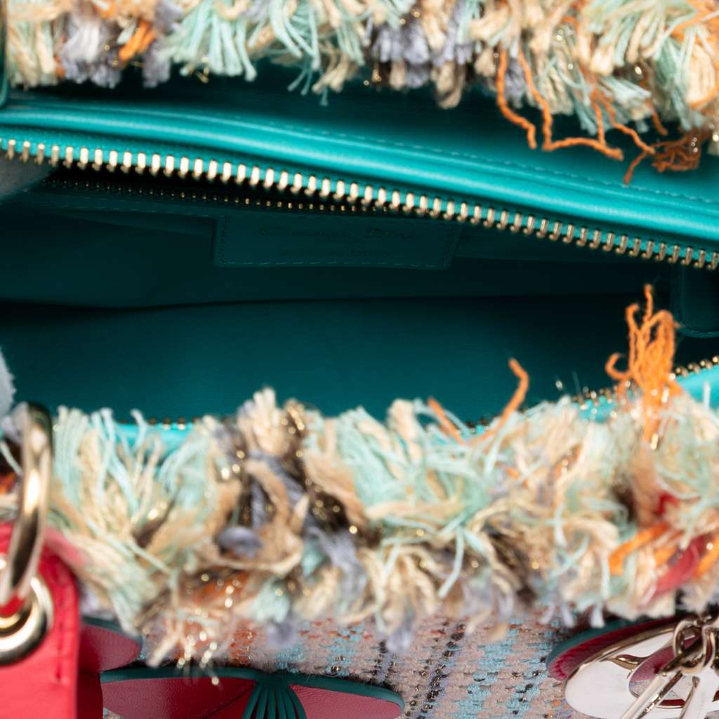 Dior Medium Tweed Heart Deco Lady Dior Orange Tweed Good condition - Model View