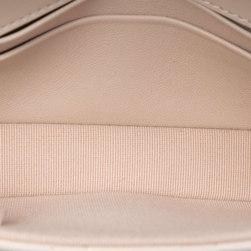 Chanel Quilted Lambskin Giant CC Flap Phone Holder with Chain Brown Leather Good condition - Model View