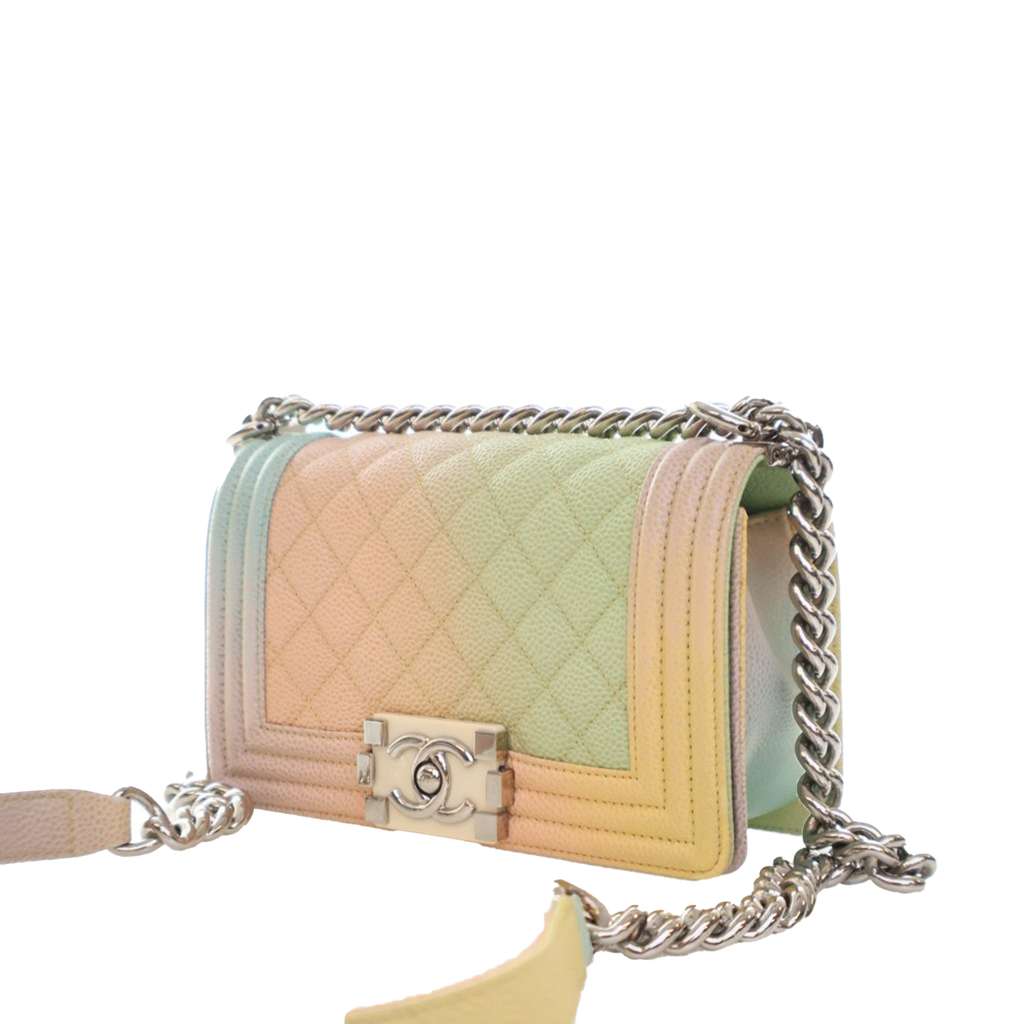 Chanel Small Quilted Caviar Rainbow Boy Flap Orange Leather Good condition - Inside View