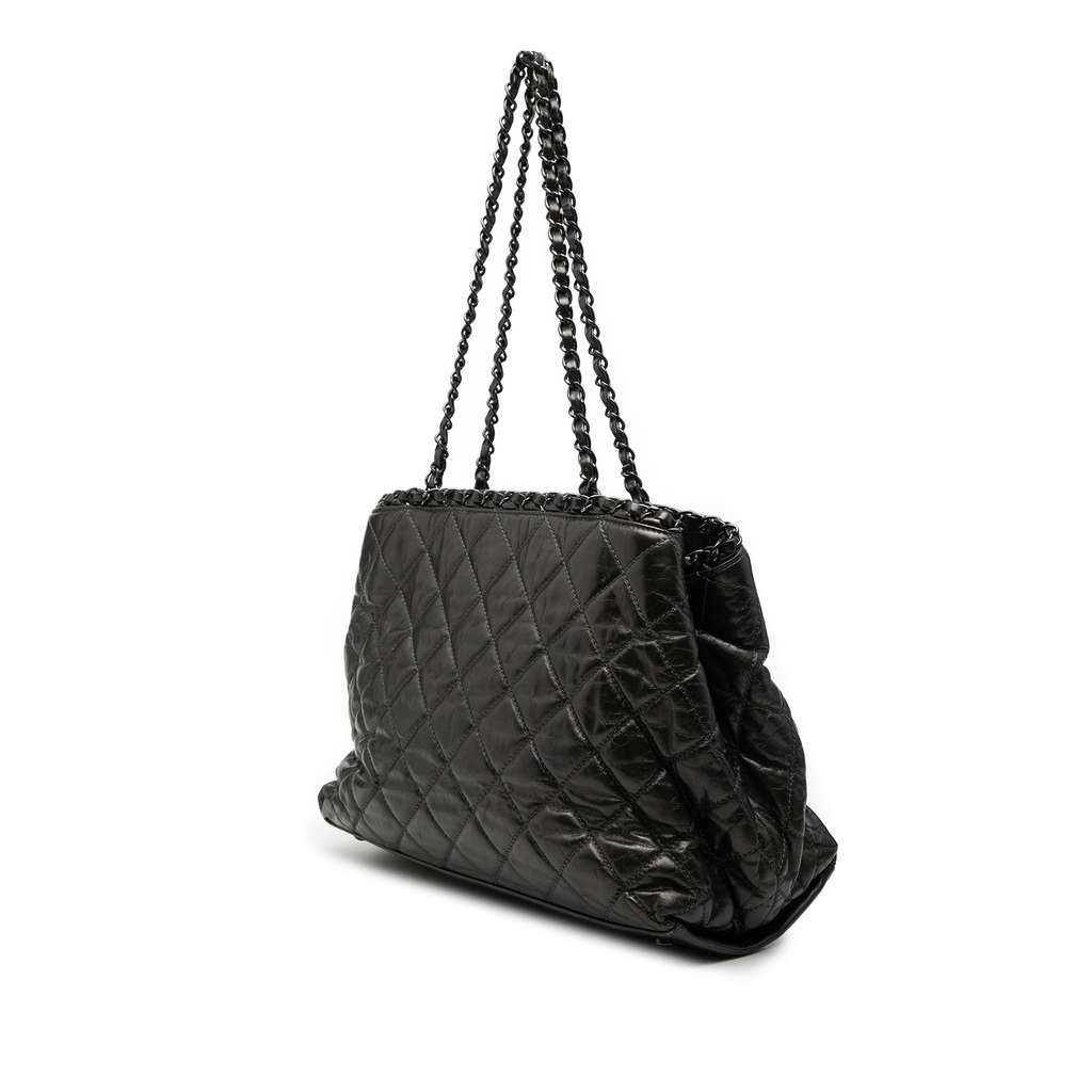 Chanel Small Quilted Calfskin Chain Me Tote Black Leather Good condition - Back View