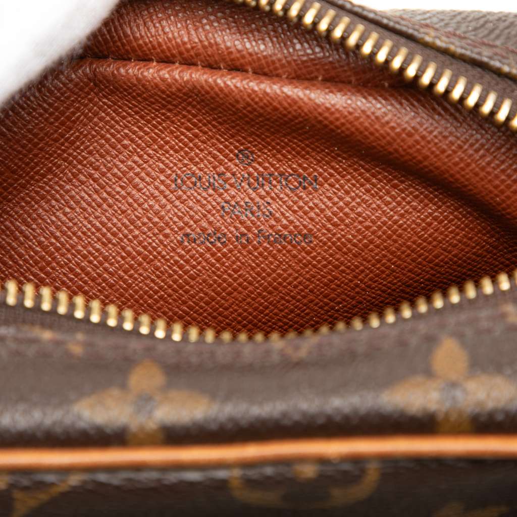 Louis Vuitton Monogram Amazone Brown Good condition - Box View