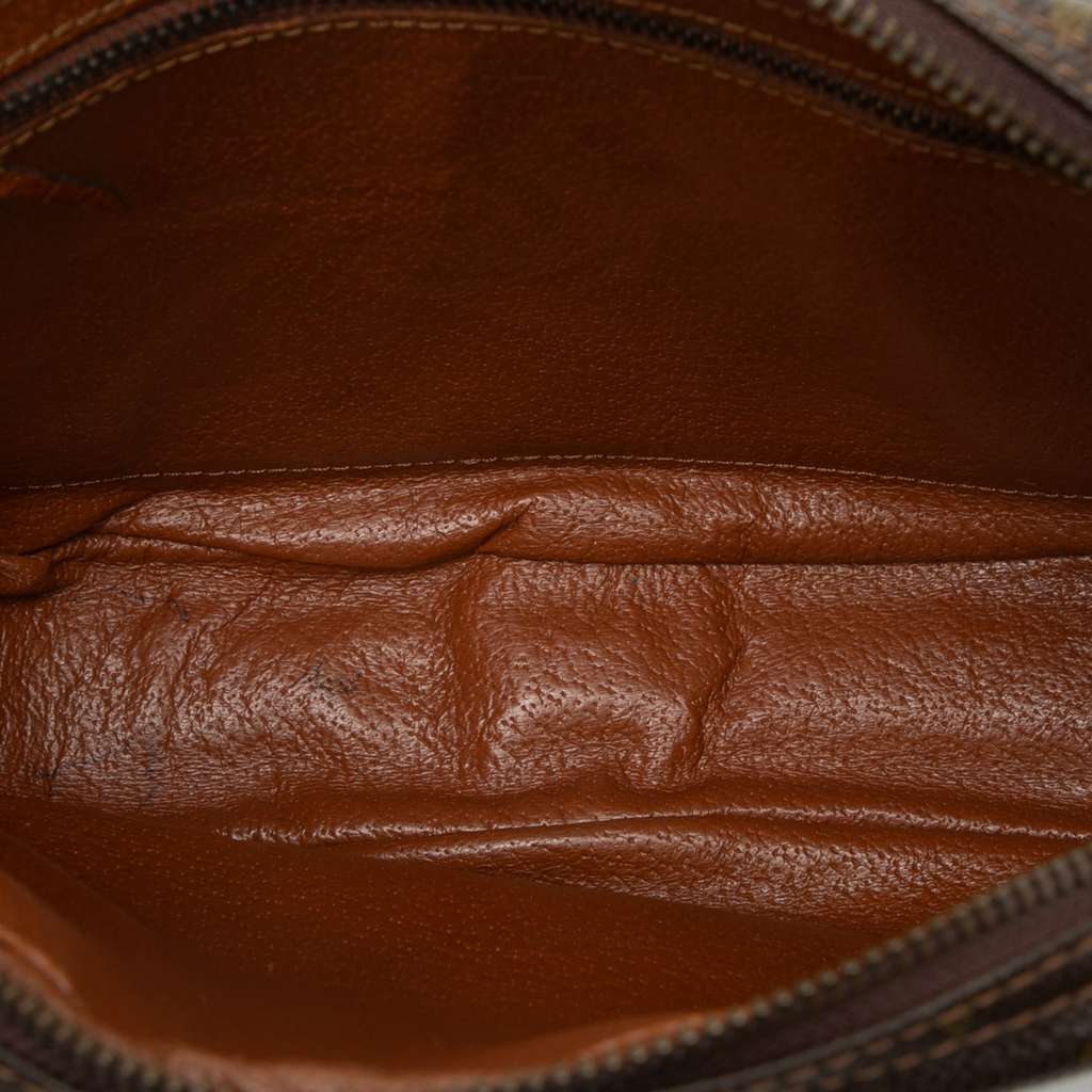 Louis Vuitton Monogram Jeune Fille MM Brown Good condition - Model View