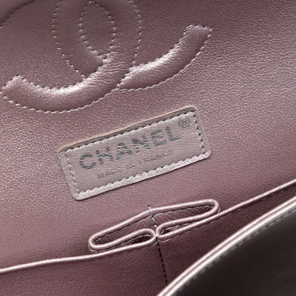 Chanel Medium Classic Metallic Lambskin Double Flap Grey Leather Good condition - Box View