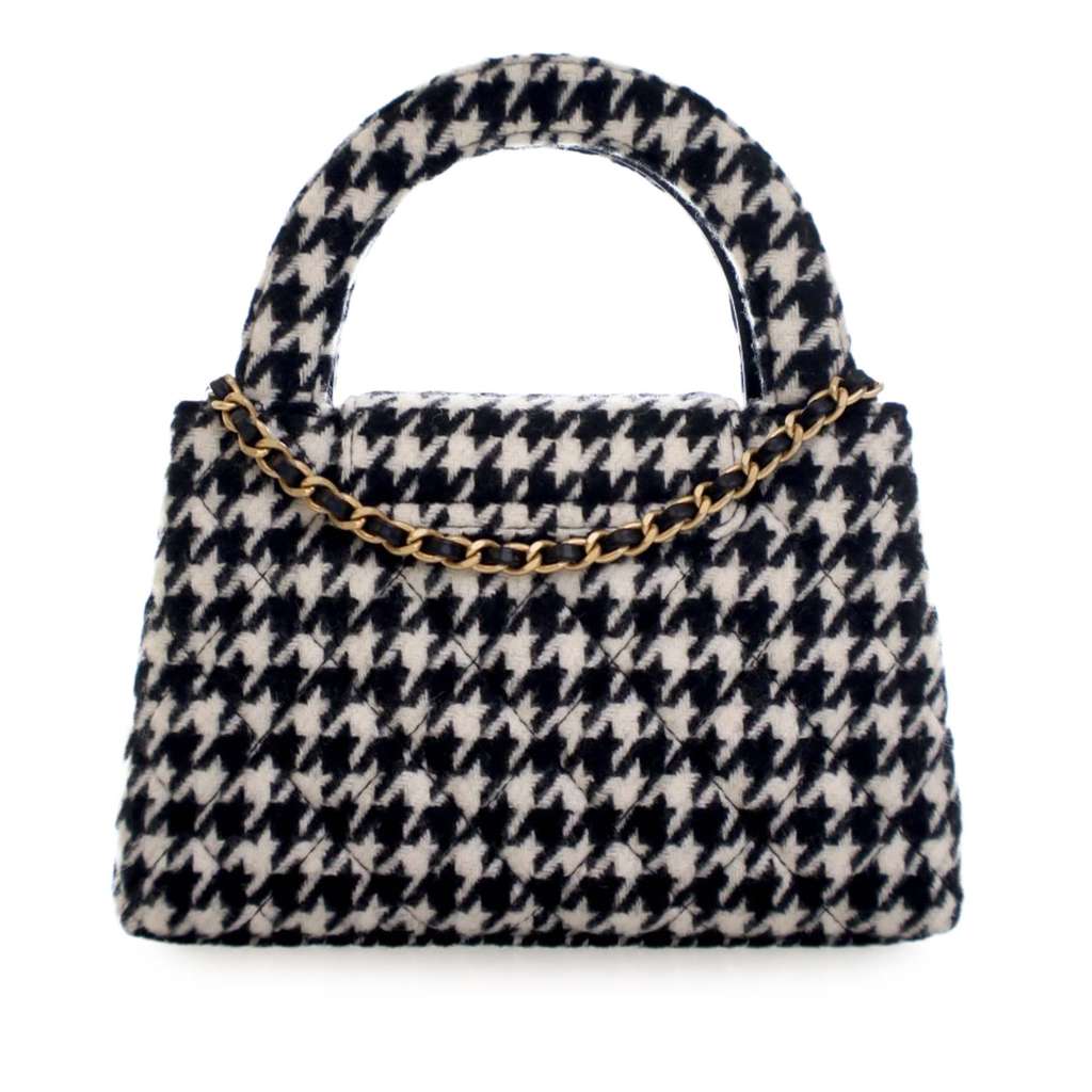 Chanel Nano Quilted Houndstooth Tweed Kelly Shopper Bag Black Tweed Very good condition - Back View