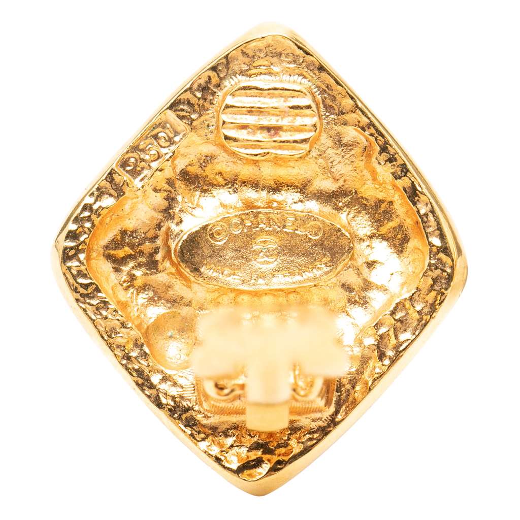 Chanel CC Gold Plated Diamond Clip On Earrings Gold Metal Good condition - Inside View