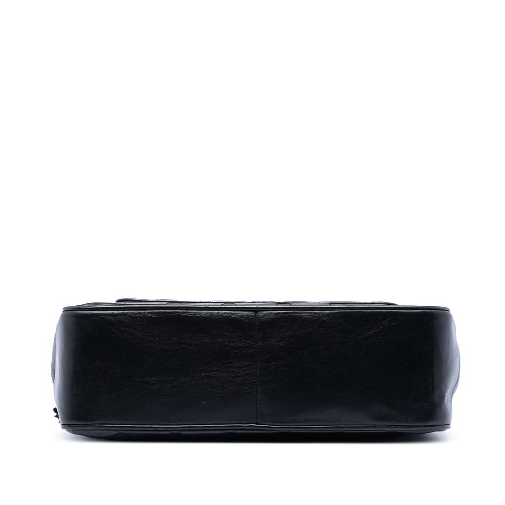 Chanel CC Quilted Lambskin Front Pocket Crossbody Black Leather Good condition - Inside View