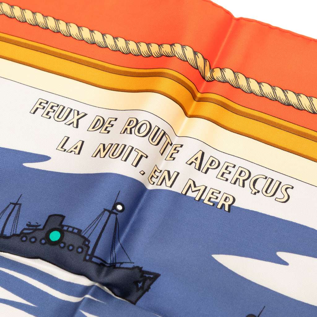 Hermès Feux de Route Silk Scarf 90 White Silk Good condition - Back View