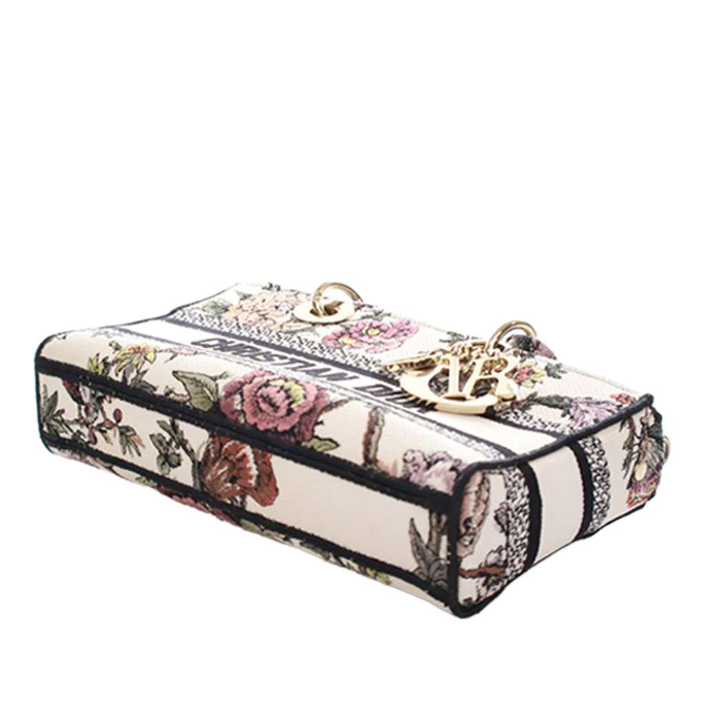 Dior Medium Embroidered Floral Canvas Lady D Joy White Canvas Good condition - Box View