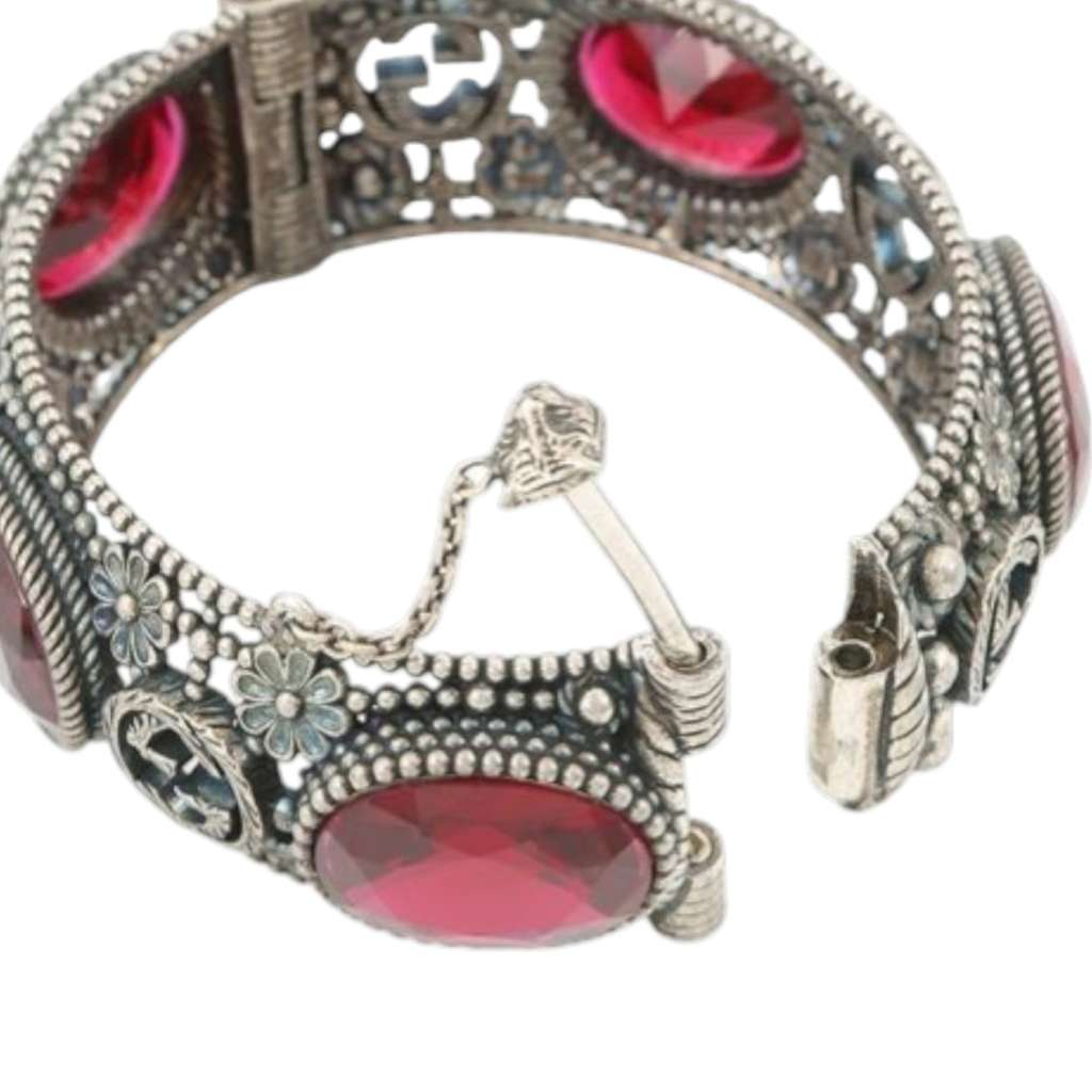 Gucci Sterling Silver and Stone Interlocking G Flower Hinged Bangle Silver Silver Good condition - Model View