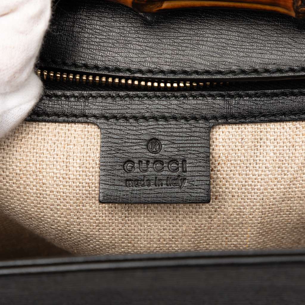 Gucci Large Leather Bamboo Bullet Tote Black Leather Good condition - Box View