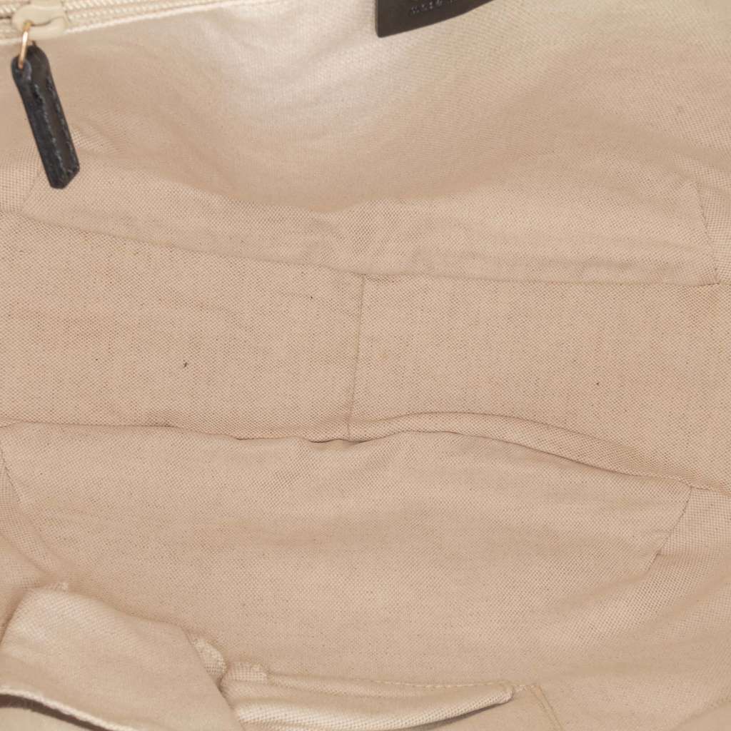 Gucci Diamante Canvas Sukey Shoulder Bag Brown Canvas Good condition - Model View