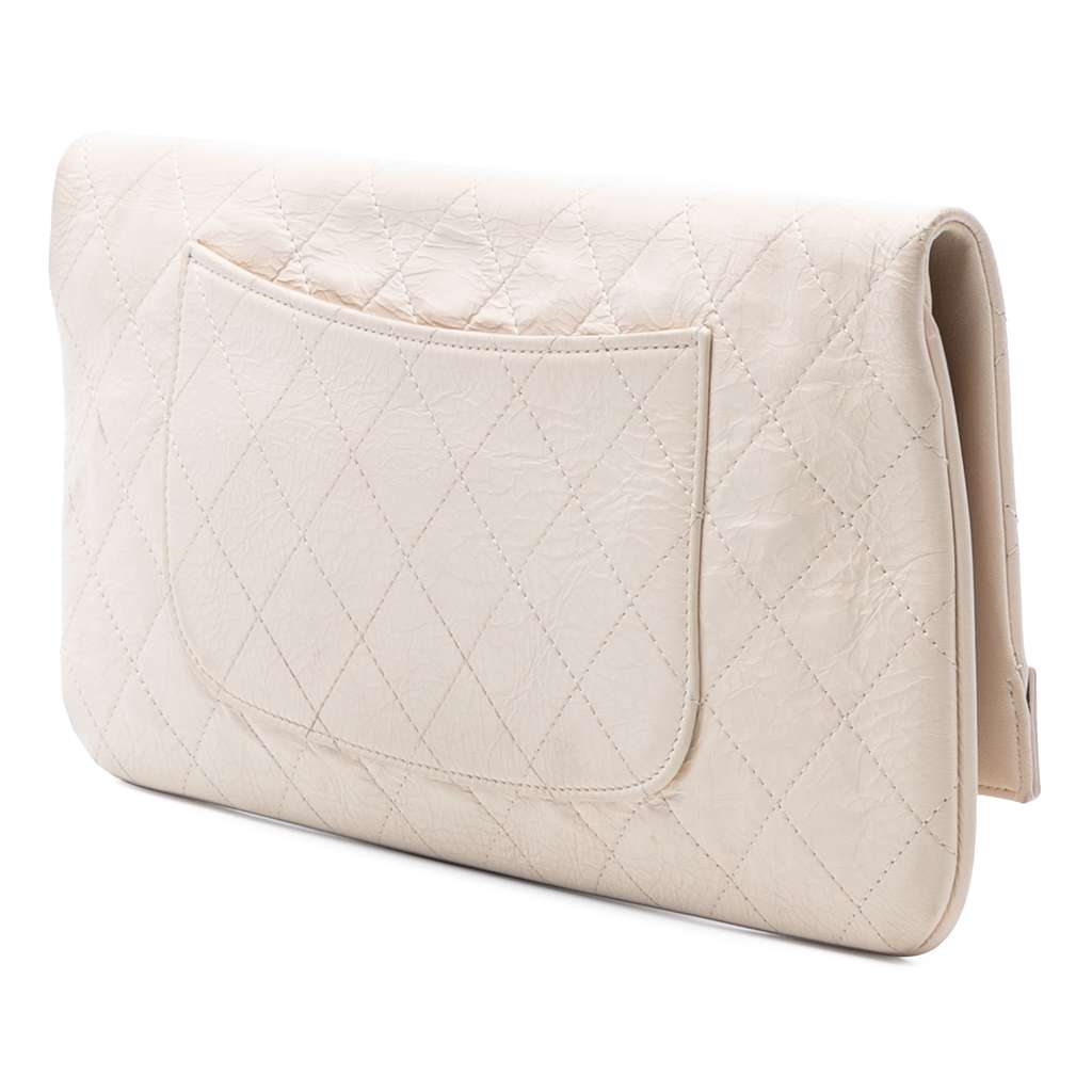 Chanel Large Shiny Crumpled Calfskin 31 Clutch White Leather Very good condition - Back View