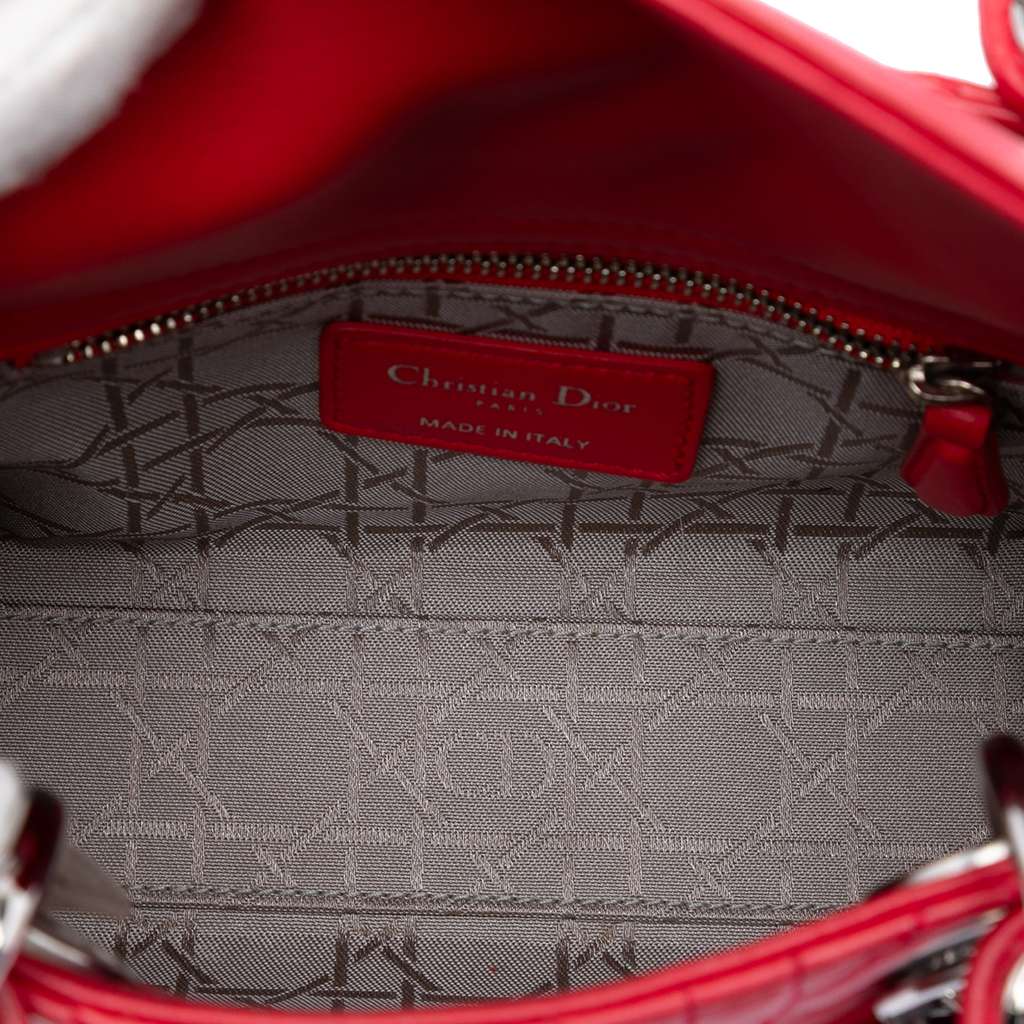 Dior Mini Lambskin Cannage Lady Dior Red Leather Good condition - Model View