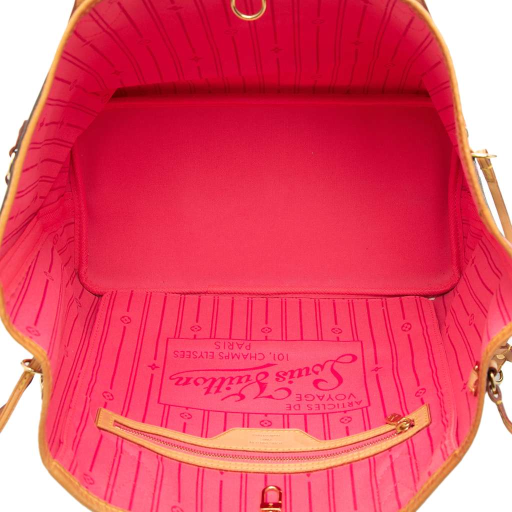 Louis Vuitton Monogram Roses Neverfull MM Brown Good condition - Model View