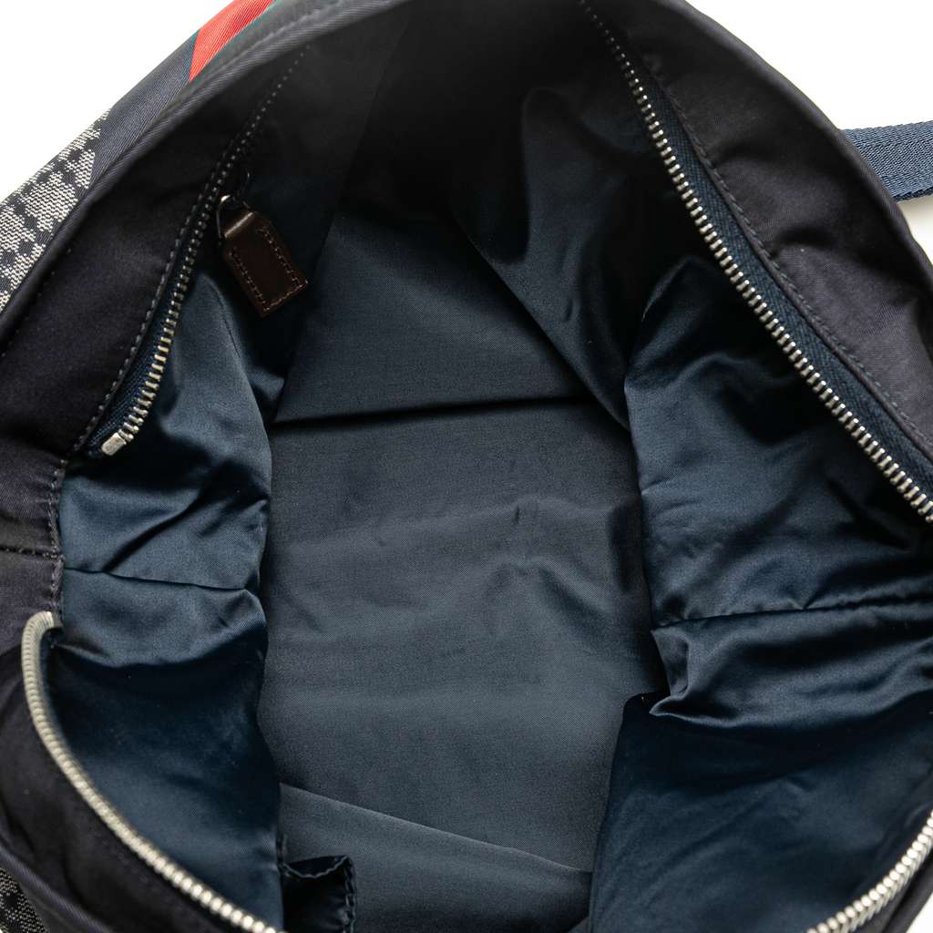 Gucci Diamante Nylon Web Crossbody Blue Good condition - Model View