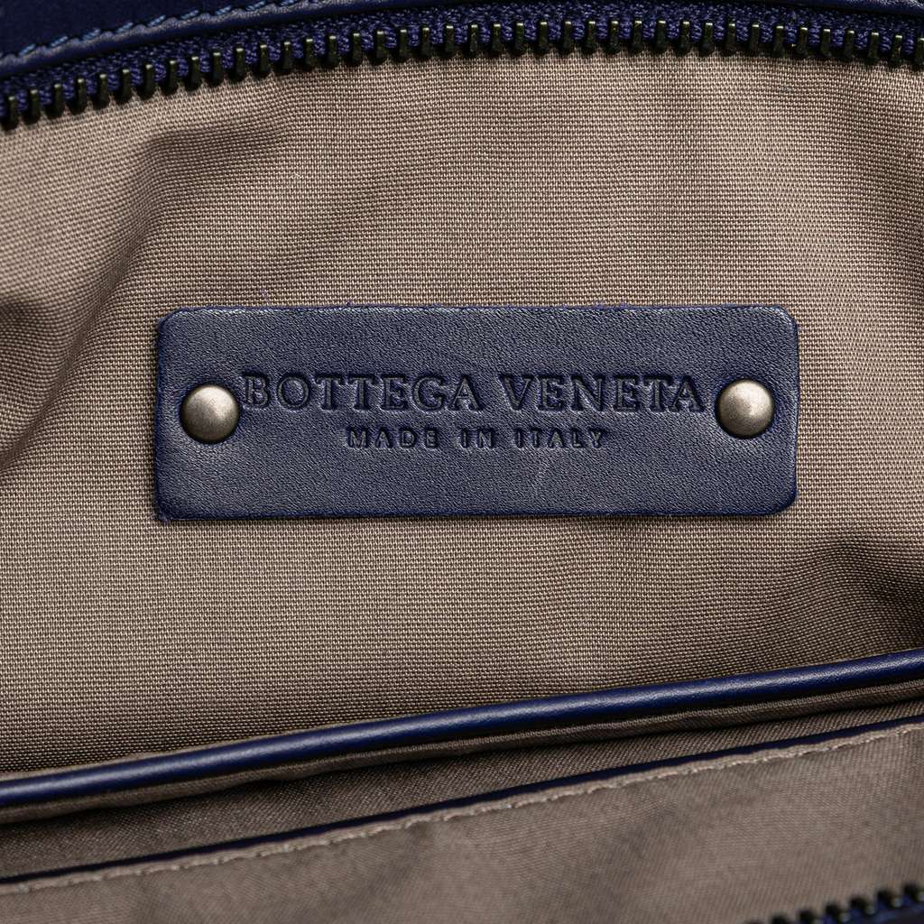 Bottega Veneta Nappa Intrecciato Crossbody Blue Leather Good condition - Box View