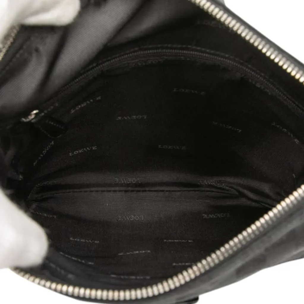 Loewe Anagram Canvas Crossbody Black Canvas Good - Model View