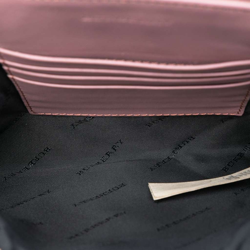 Burberry Haymarket Check Coated Canvas Peyton Crossbody Brown Canvas Good condition - Model View