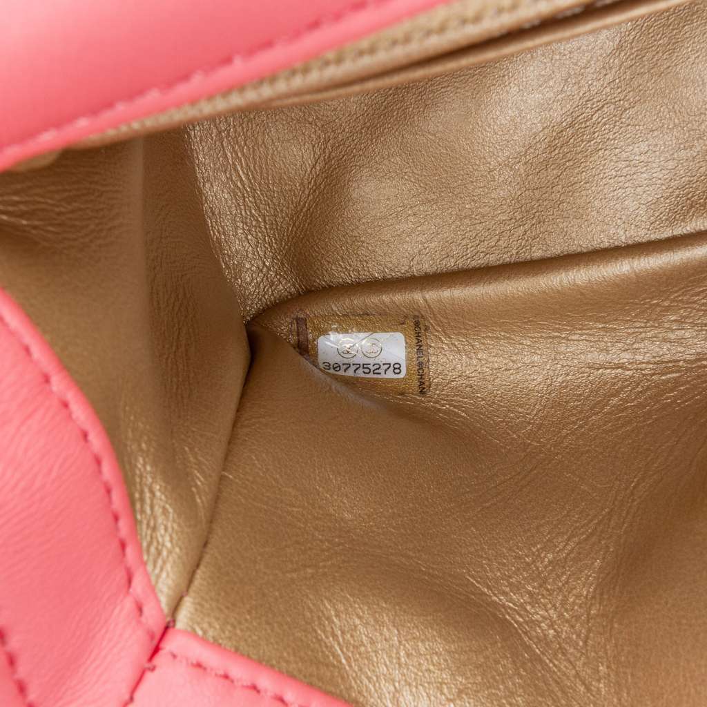 Chanel Mini Rectangular Classic Lambskin Pearl Crush Single Flap Pink Leather Good condition - Box View