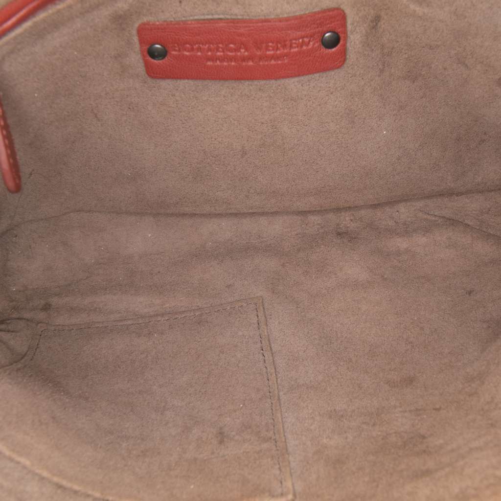 Bottega Veneta Nappa Intrecciato Nodini Crossbody Red Leather Good condition - Model View