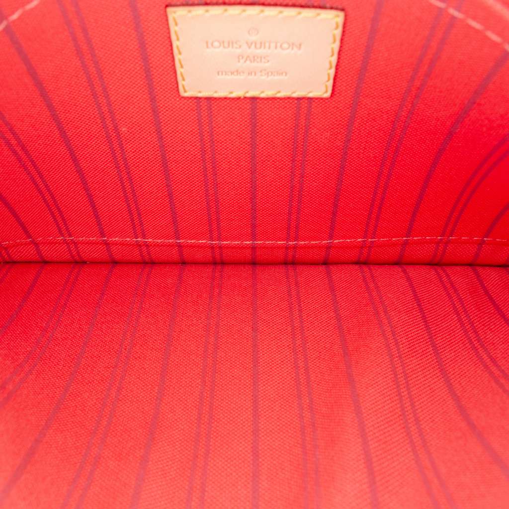 Louis Vuitton Monogram Neverfull MM Pouch Brown Good condition - Model View