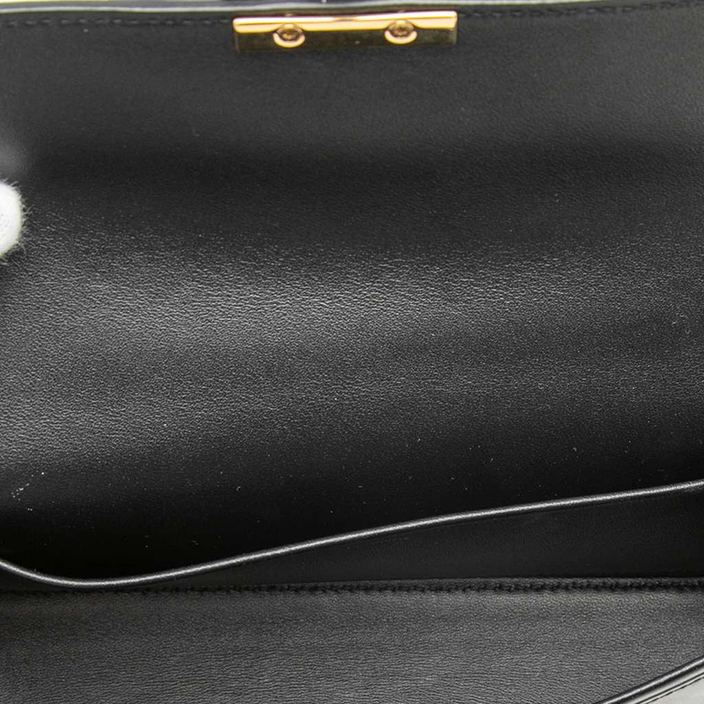 Celine Smooth Calfskin Cuir Triomphe Chain Shoulder Bag Black Leather Good condition - Model View