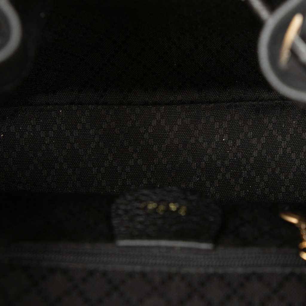 Gucci Suede Bamboo Backpack Black Leather Good condition - Model View