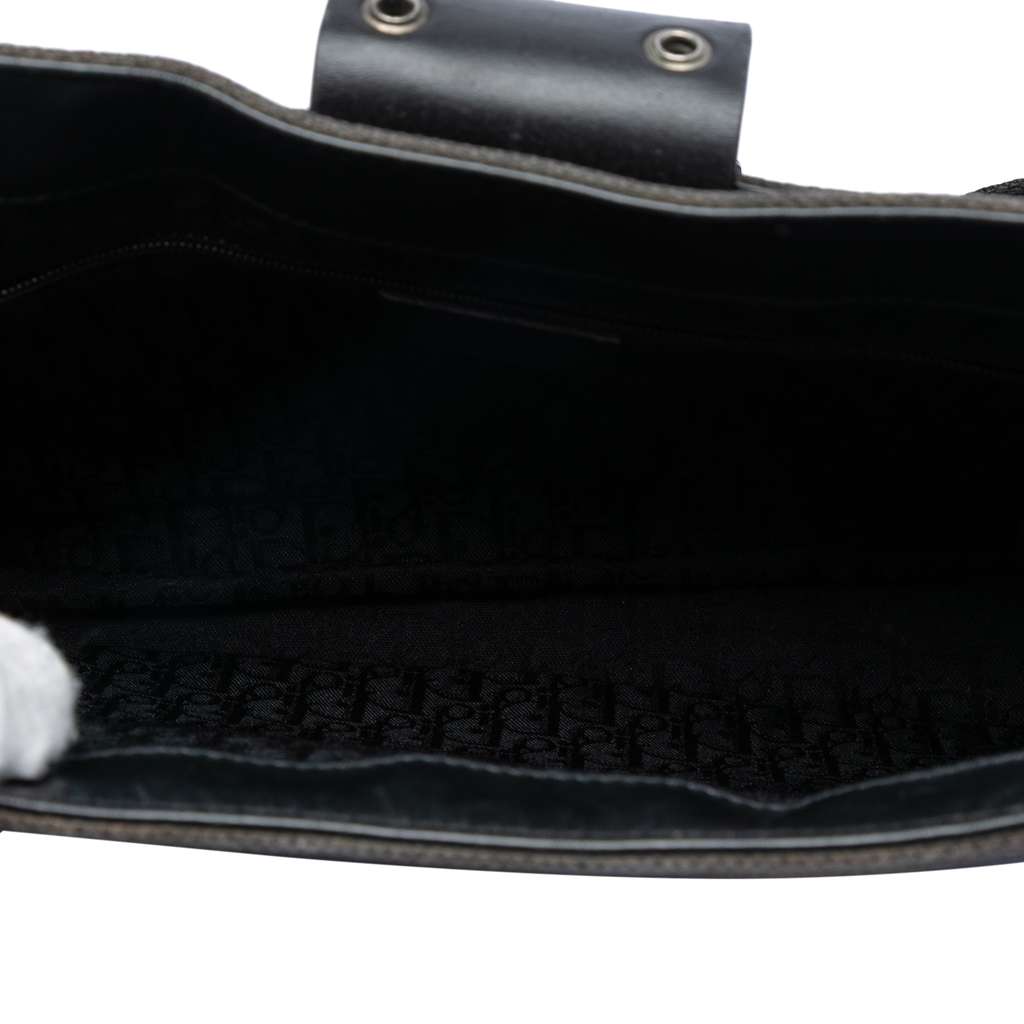 Dior Canvas Street Chic Columbus Shoulder Bag Black Canvas Good condition - Model View
