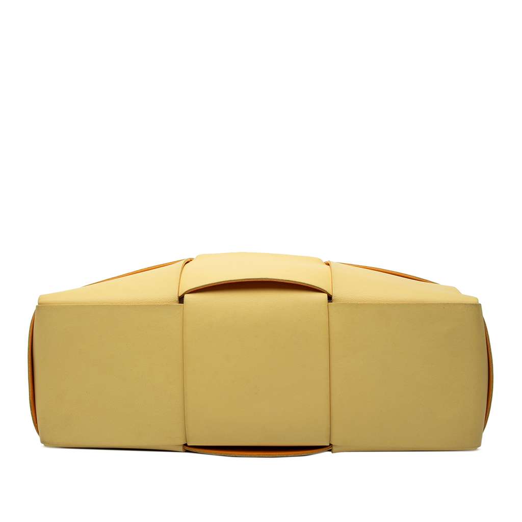 Bottega Veneta Medium Nappa Maxi Intrecciato Arco Tote Yellow Leather Good condition - Inside View