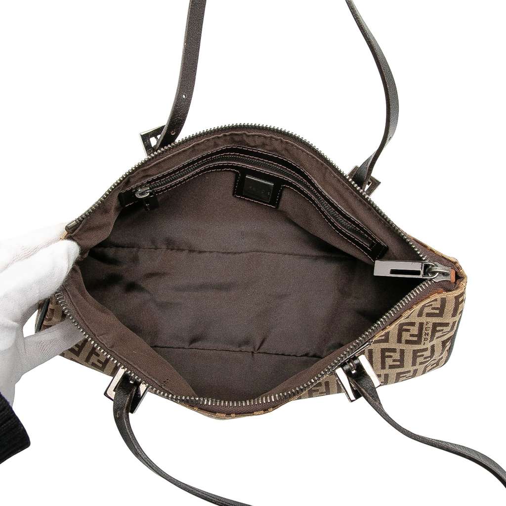 Fendi Zucchino Canvas Handbag Brown Canvas Good condition - Model View