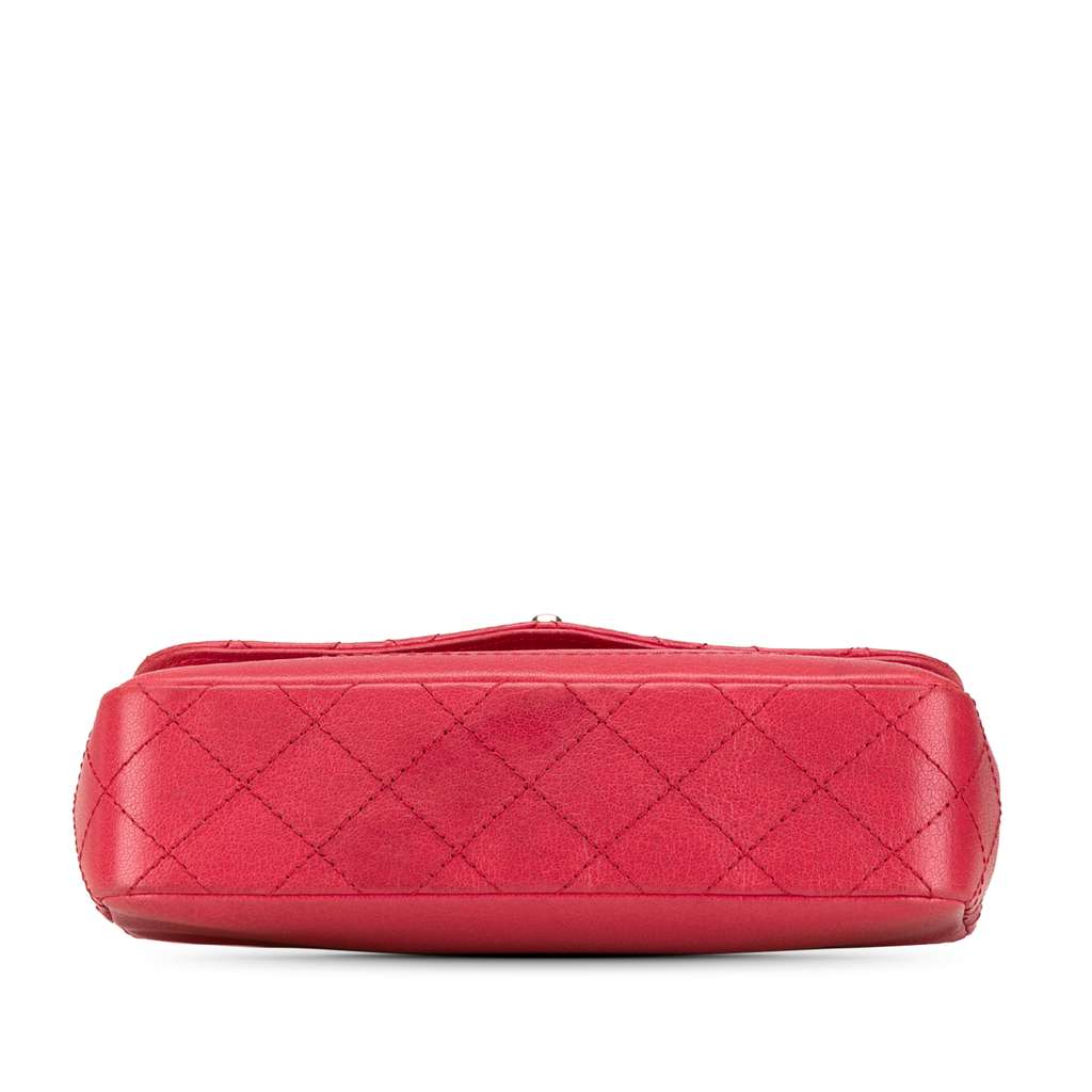 Chanel Medium Quilted Goatskin Coco Curve Flap Red Leather Good condition - Inside View