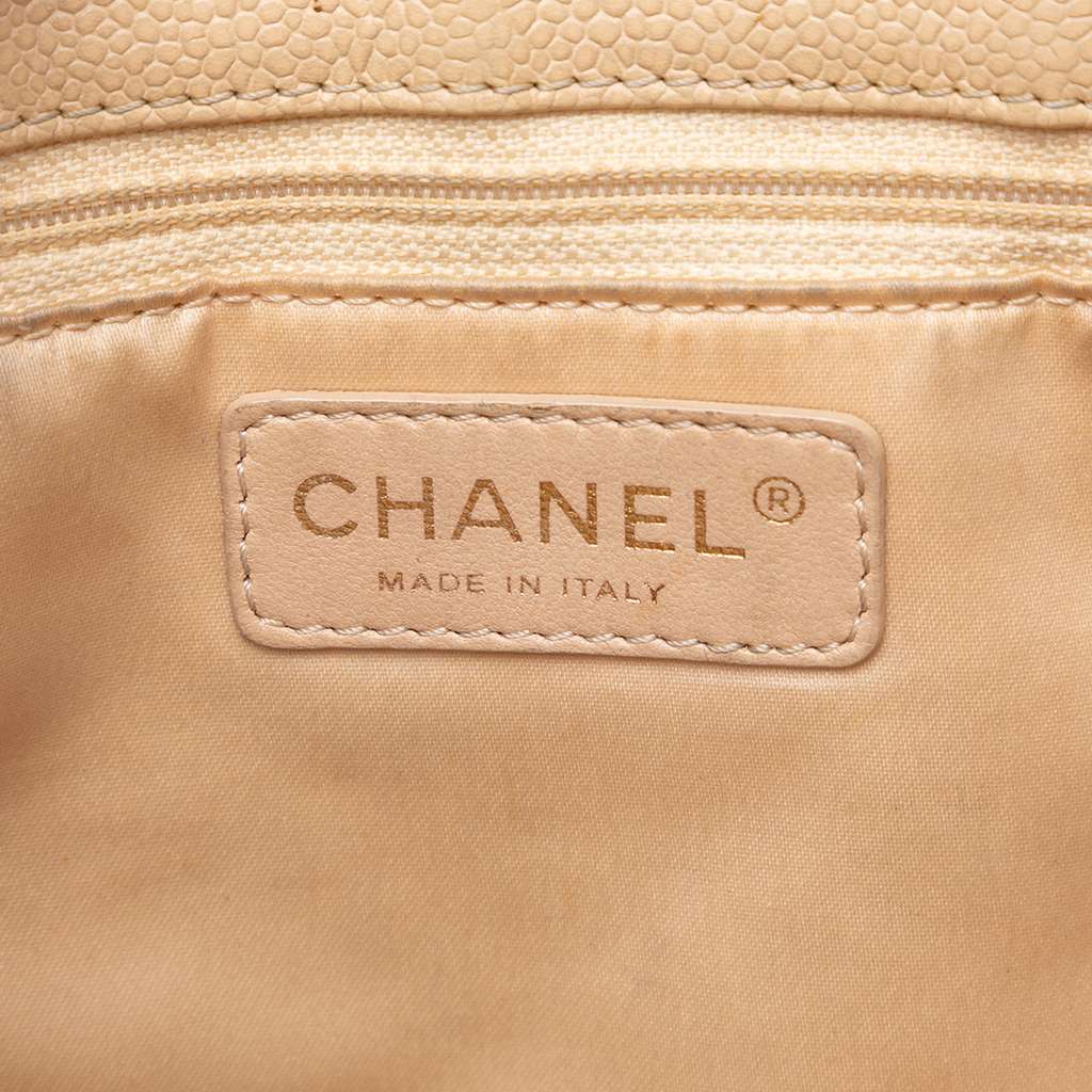 Chanel Caviar Grand Shopping Tote Brown Leather Good condition - Box View